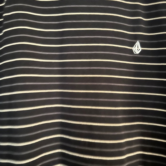 VOLCOM Thorne Mens Black T-Shirt - Picture 3 of 3